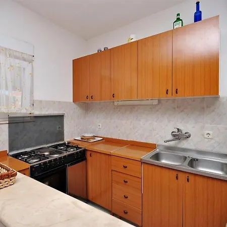 Kate - With Large Terrace Apartament *